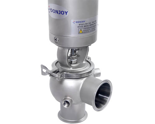 Globe valve with Thermal insulation jacket